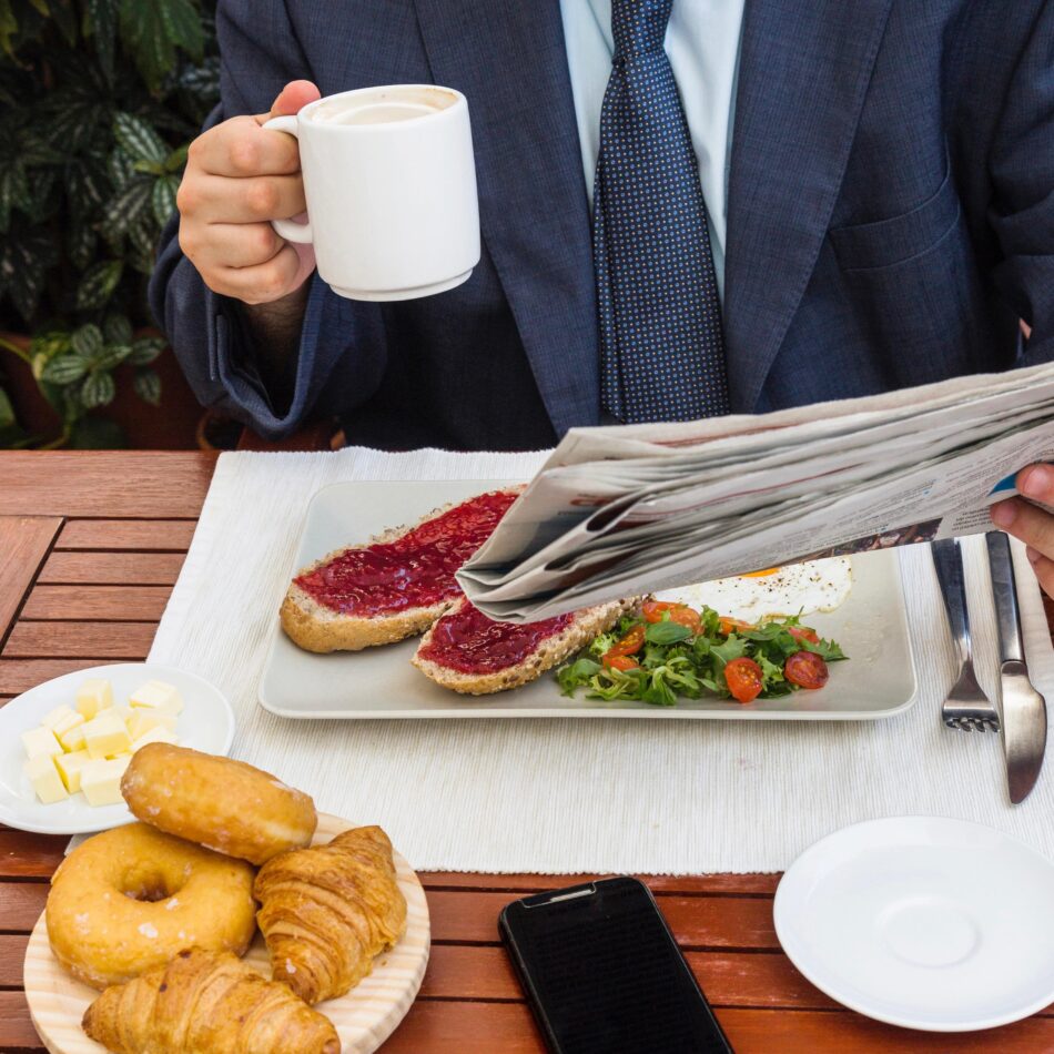 Mitarbeiterversorgung im Büro: Frisches Essen & flexibles Catering